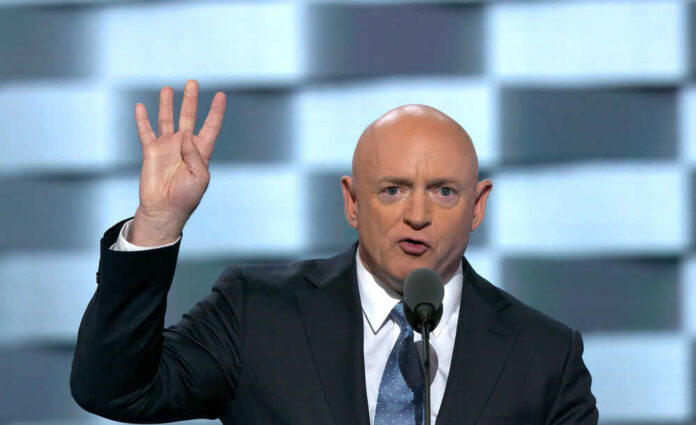Philadelphia,,Pennsylvania,,Usa,July,27,,2016,Former,Nasa,Astronaut,Mark Senator Mark Kelly