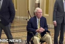 Mitch McConnell returns to Senate